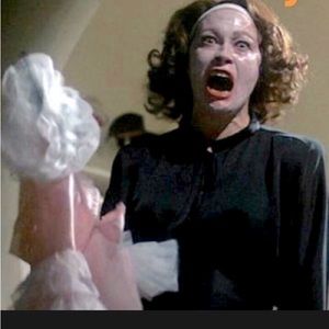 Meet your Posher, Brenda